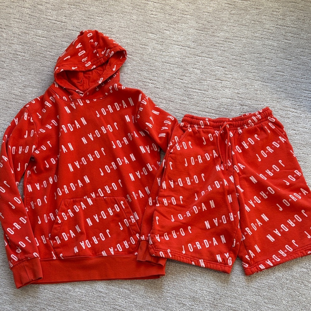 Jordan hoodie & shorts set